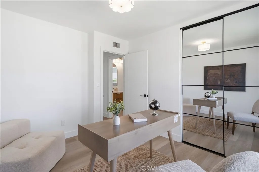 801 S Fairmont Way South