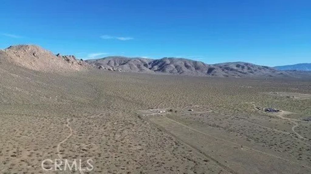 Photo of 0 Oldenberg, Apple Valley, CA 92307 (MLS # HD25275331)