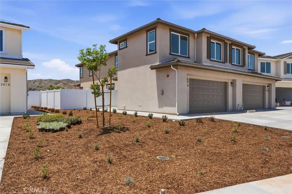 Photo of 5824 Persepolis Ct, Riverside, CA 92505 (MLS # IV26125834)