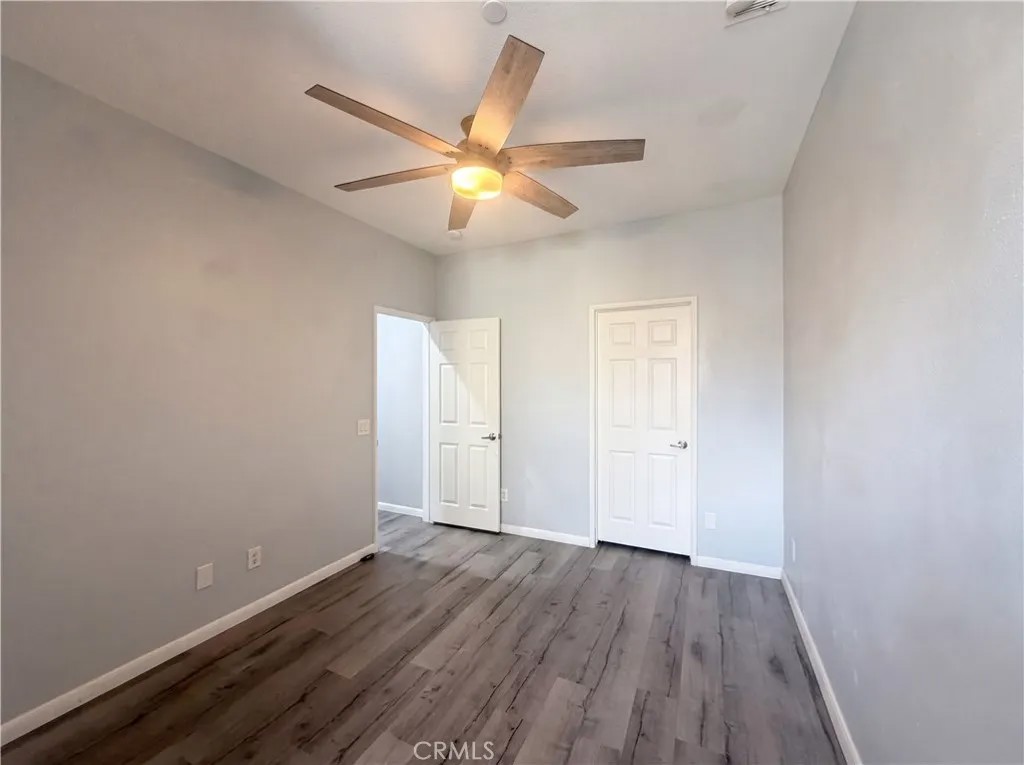 1800 E Lakeshore Drive 1006