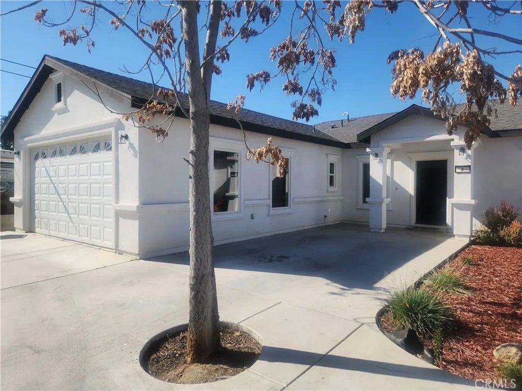 Photo of 12690 7th Street, Yucaipa, CA 92399 (MLS # CV26022899)