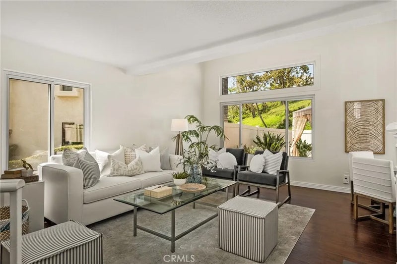 21132 Calle De Paseo