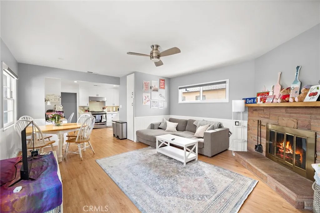 834 N Grand Street