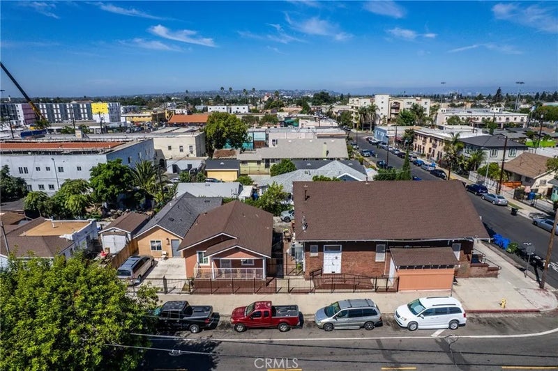 4255 Menlo