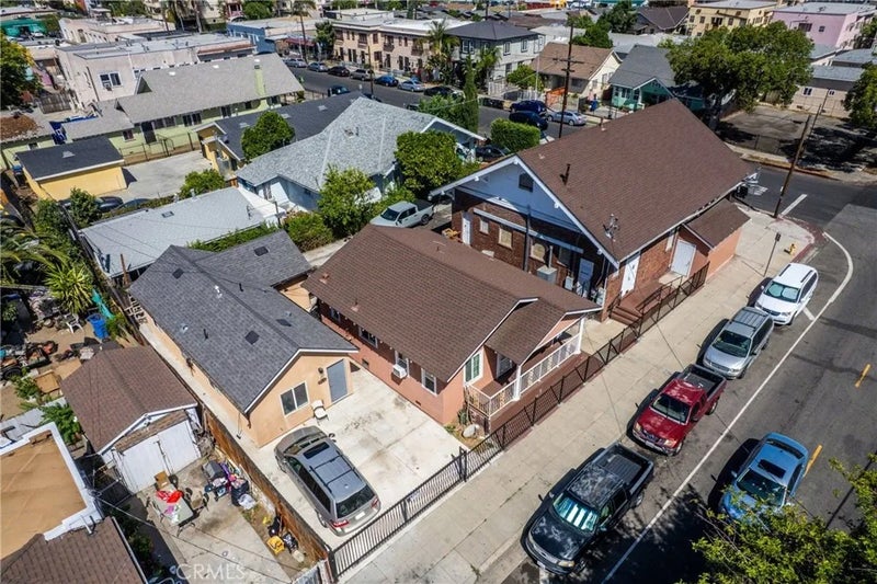 4255 Menlo