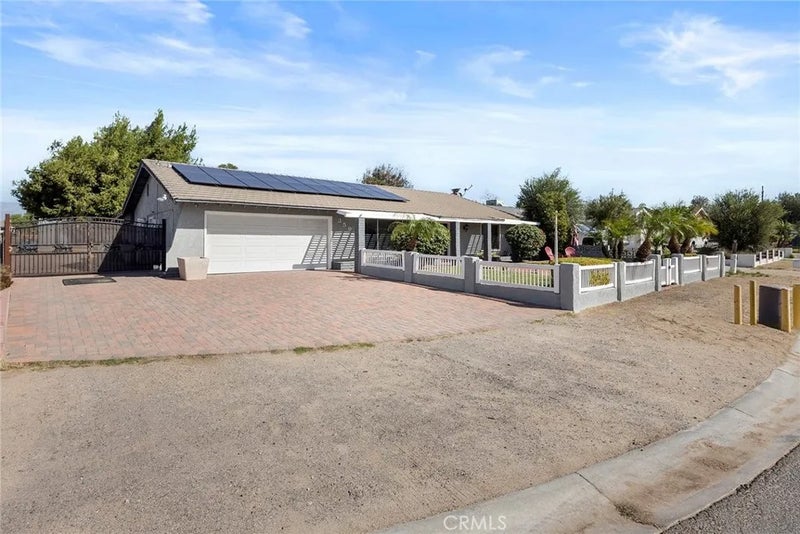 3591 Chestnut Drive