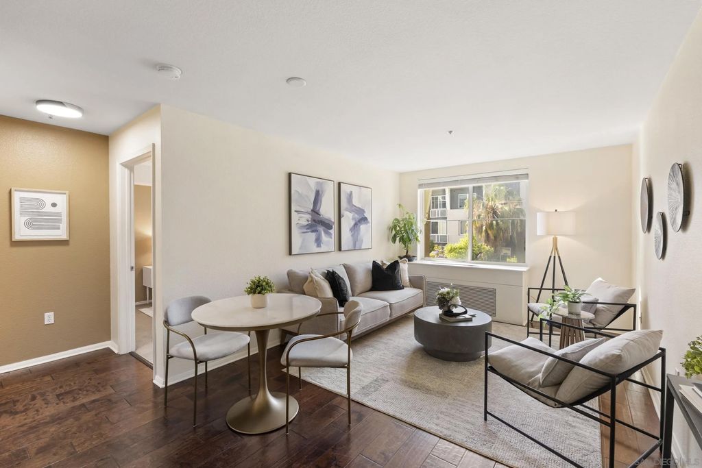 Photo of 1970 Columbia ST #304, San Diego, CA 92101 (MLS # 260010712)