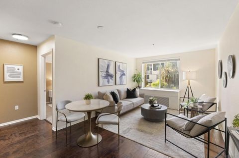 Photo of 1970 Columbia ST #304, San Diego, CA 92101 (MLS # 260010712)