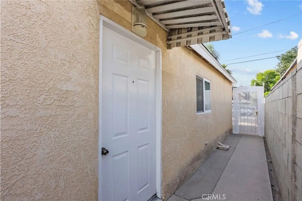 Photo of 18621 Bryant Street #2, Northridge, CA 91324 (MLS # GD26084854)