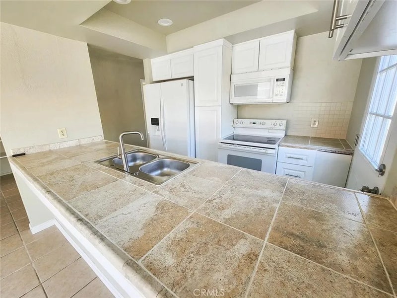 33654 Pueblo Trail