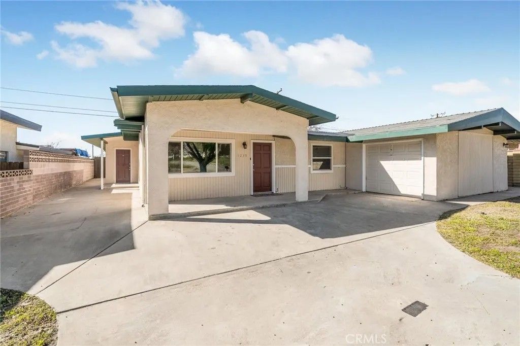 Photo of 1239 Occidental Drive, Redlands, CA 92374 (MLS # IG25281009)