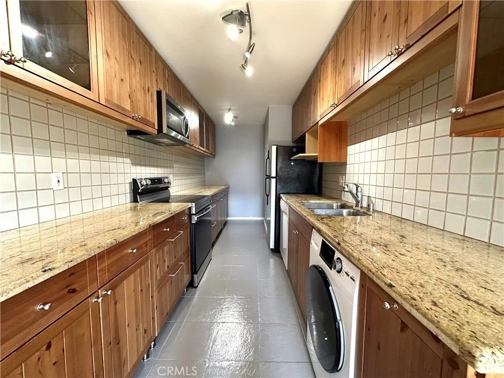 Photo of 700 Westmount Drive #202, West Hollywood, CA 90069 (MLS # WS26081003)