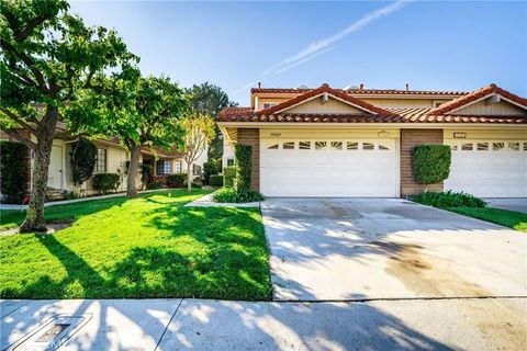 Photo of 19560 Eagle Ridge, Porter Ranch, CA 91326 (MLS # OC26049457)