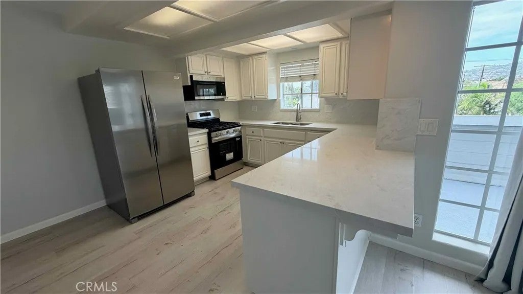 257 W 14th 1