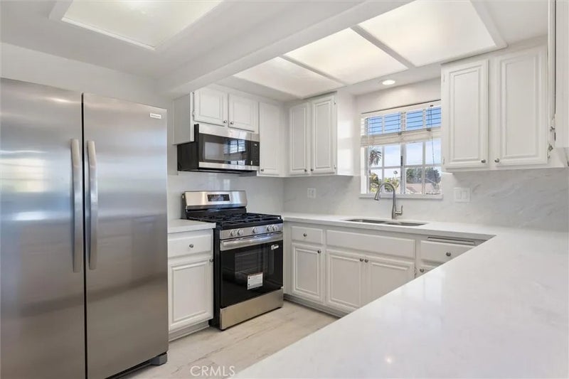 257 W 14th 1