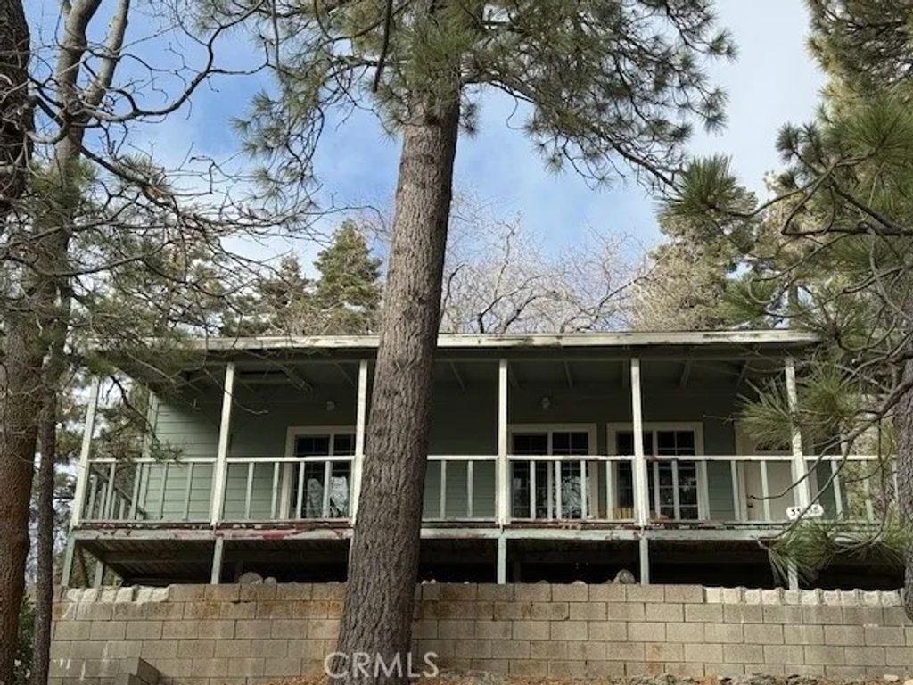 Photo of 33058 Juniper Lane, Green Valley Lake, CA 92341 (MLS # IV26017144)