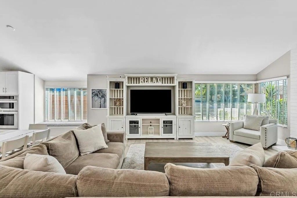 Photo of 754 Rocking Horse Rd, Vista, CA 92081 (MLS # PTP2507823)