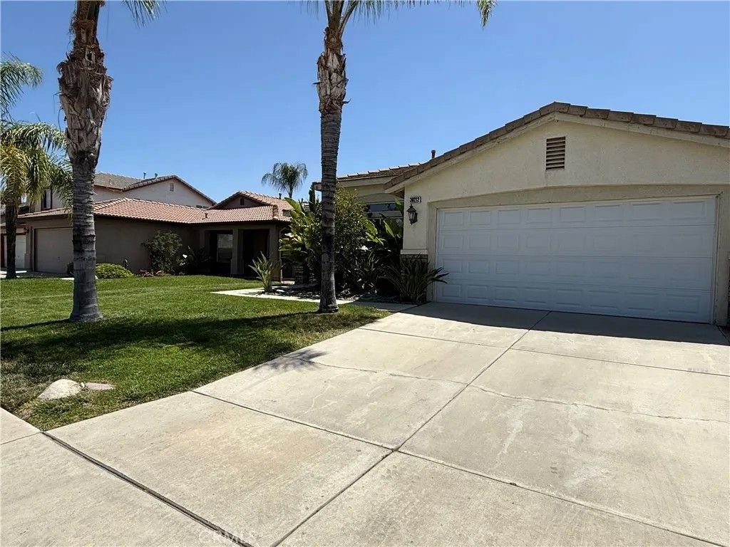 Photo of 30212 Lakeport ST, Menifee, CA 92584 (MLS # SW26121275)
