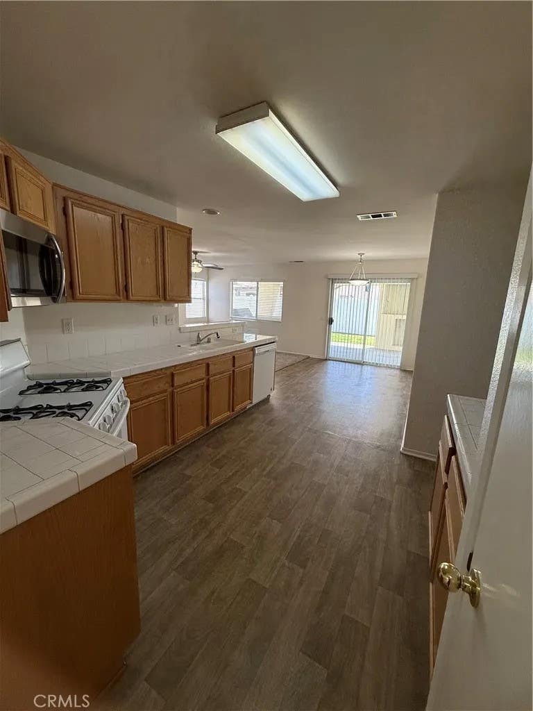 Photo of 30212 Lakeport ST, Menifee, CA 92584 (MLS # SW26121275)