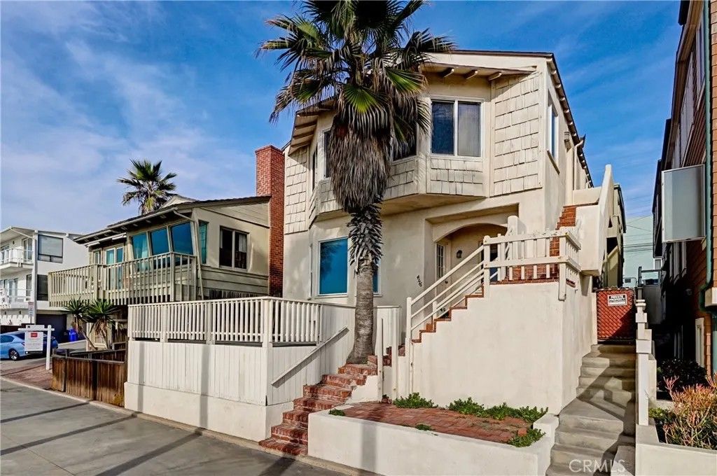 Photo of 4117 Ocean Drive, Manhattan Beach, CA 90266 (MLS # SB26061812)