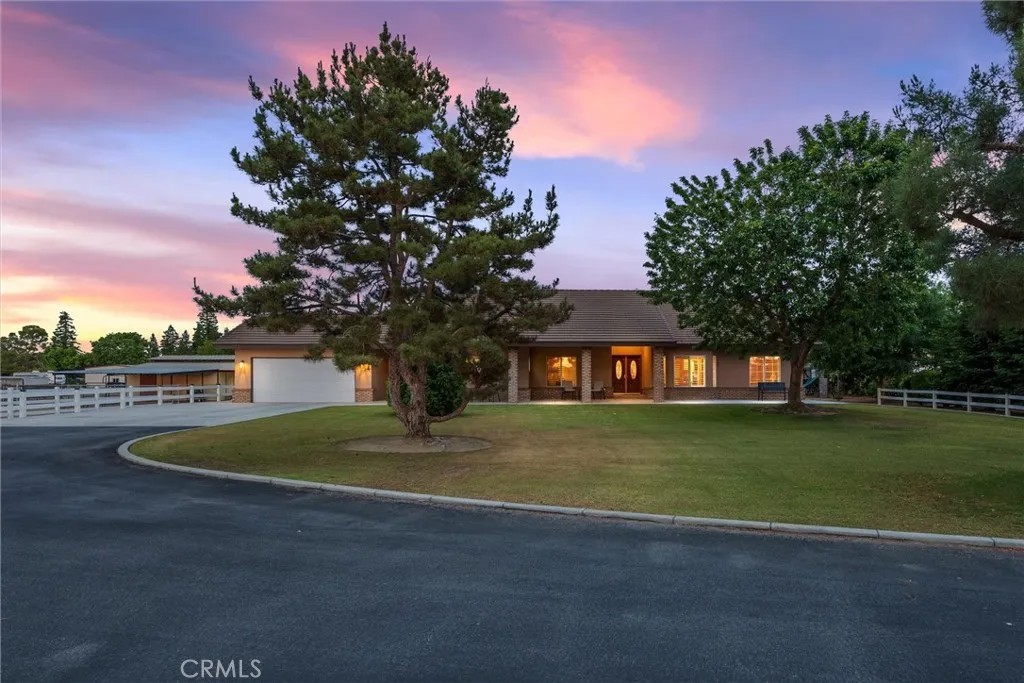 1328 Valov Lane