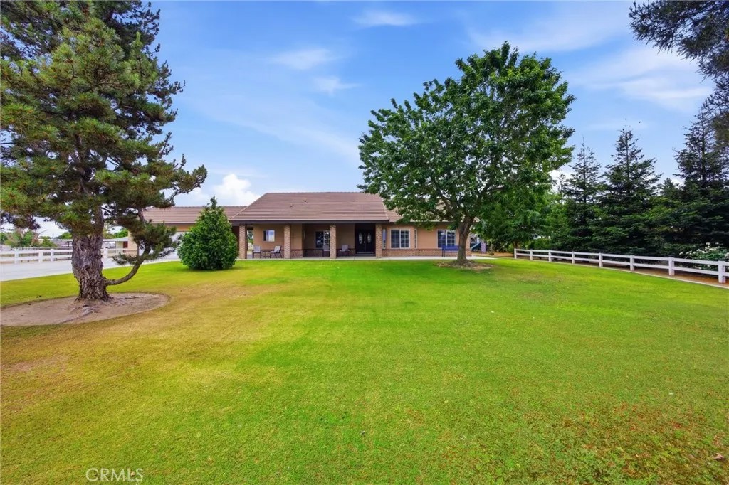 1328 Valov Lane
