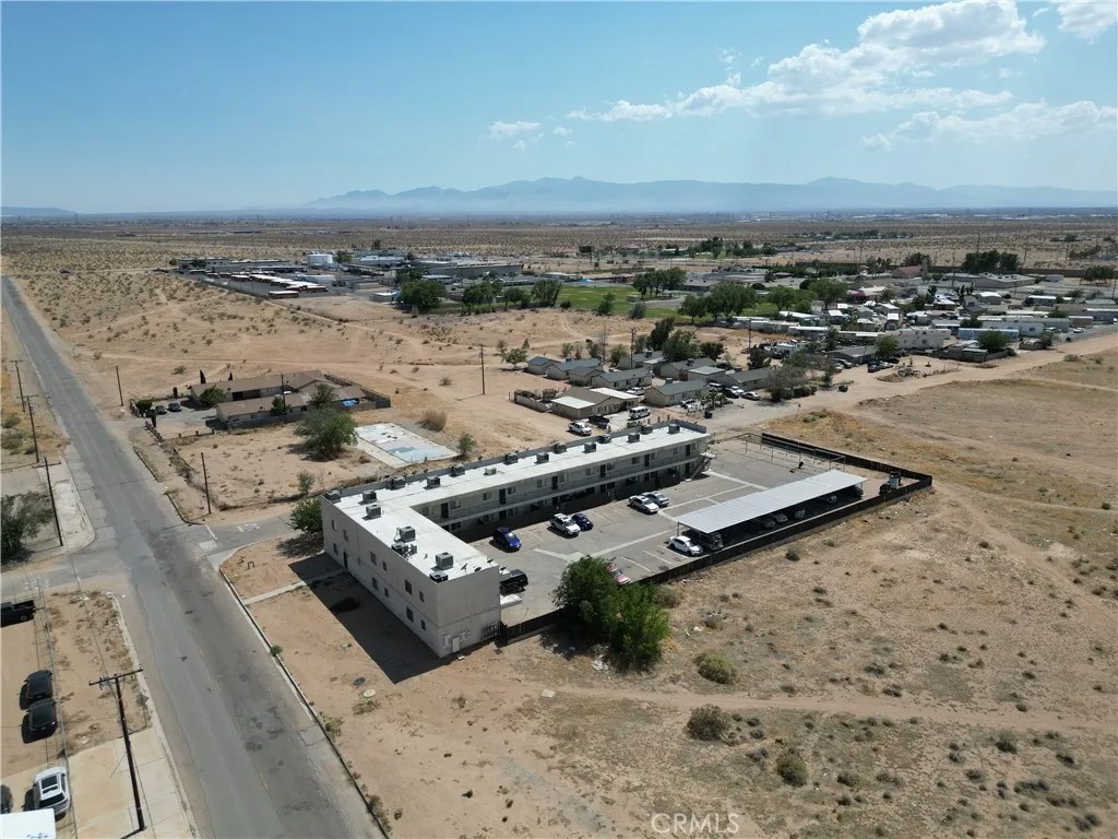 18000 Pearmain Street