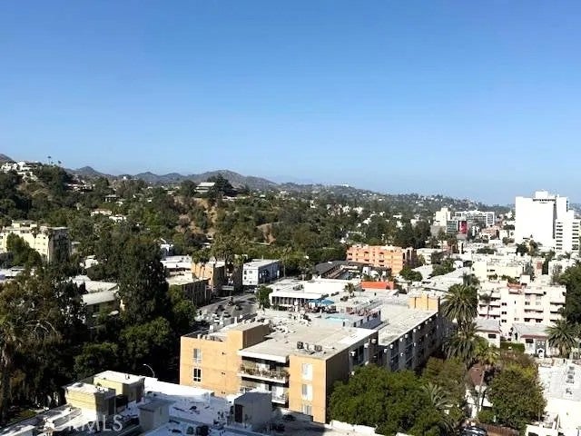 7250 Franklin 1111