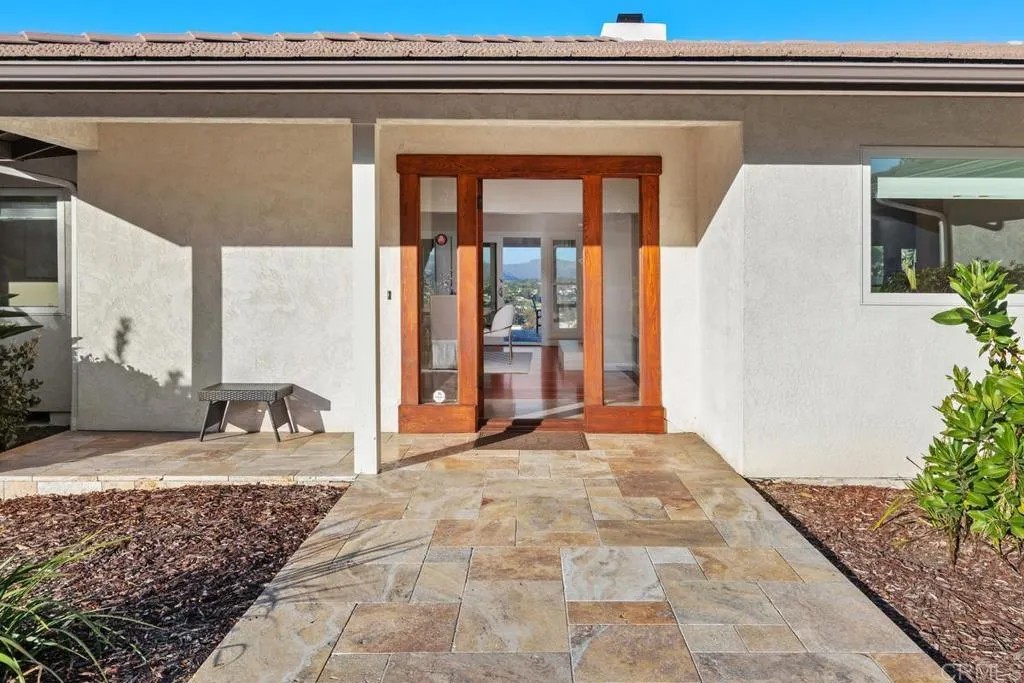 4664 YERBA SANTA DRIVE