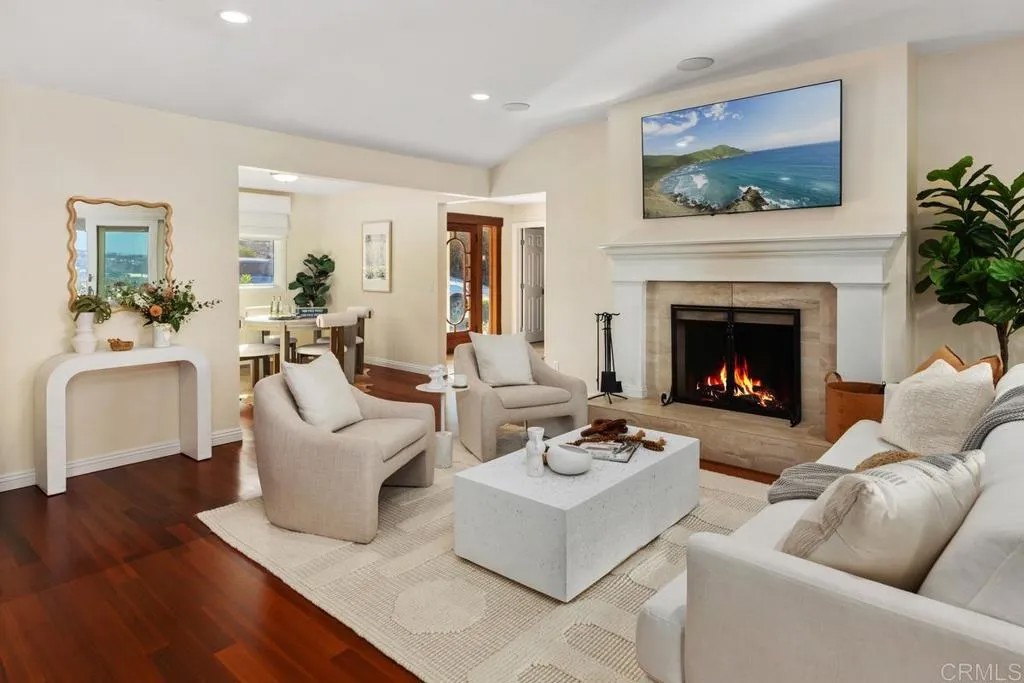 4664 YERBA SANTA DRIVE