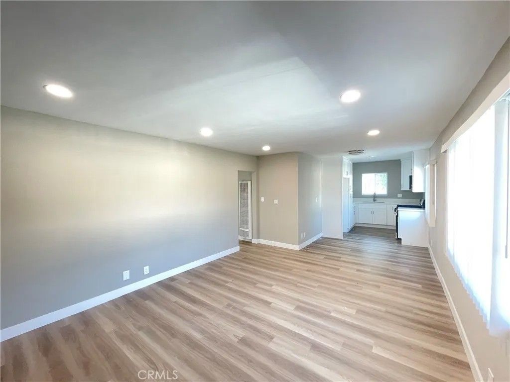 Photo of 408 Calle Cinco #4, Montebello, CA 90640 (MLS # GD25276065)