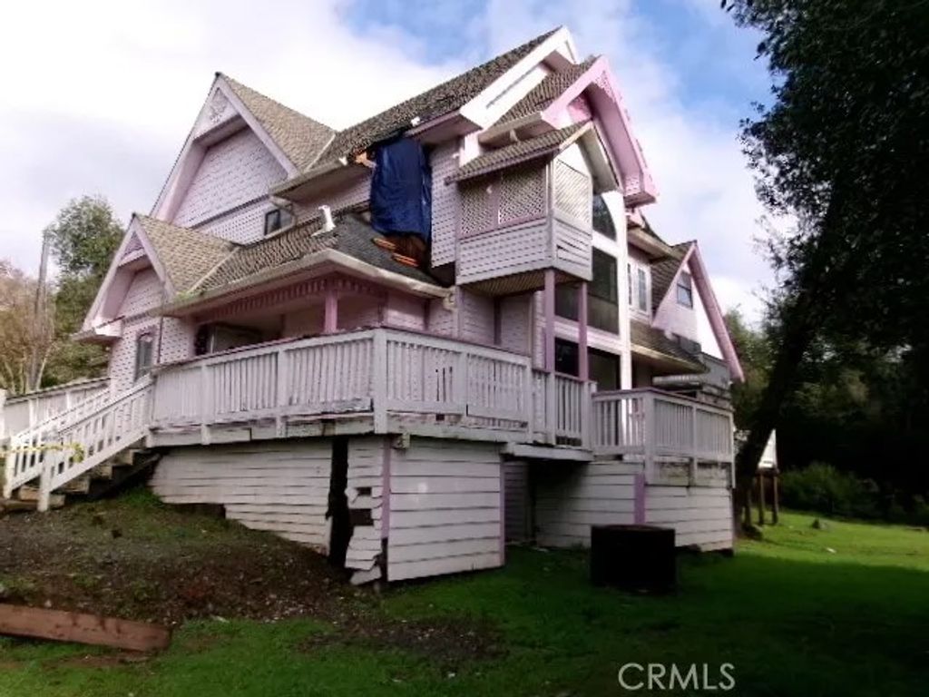 Photo of 17392 Cache Creek Road, Clearlake Oaks, CA 95423 (MLS # LC26002263)