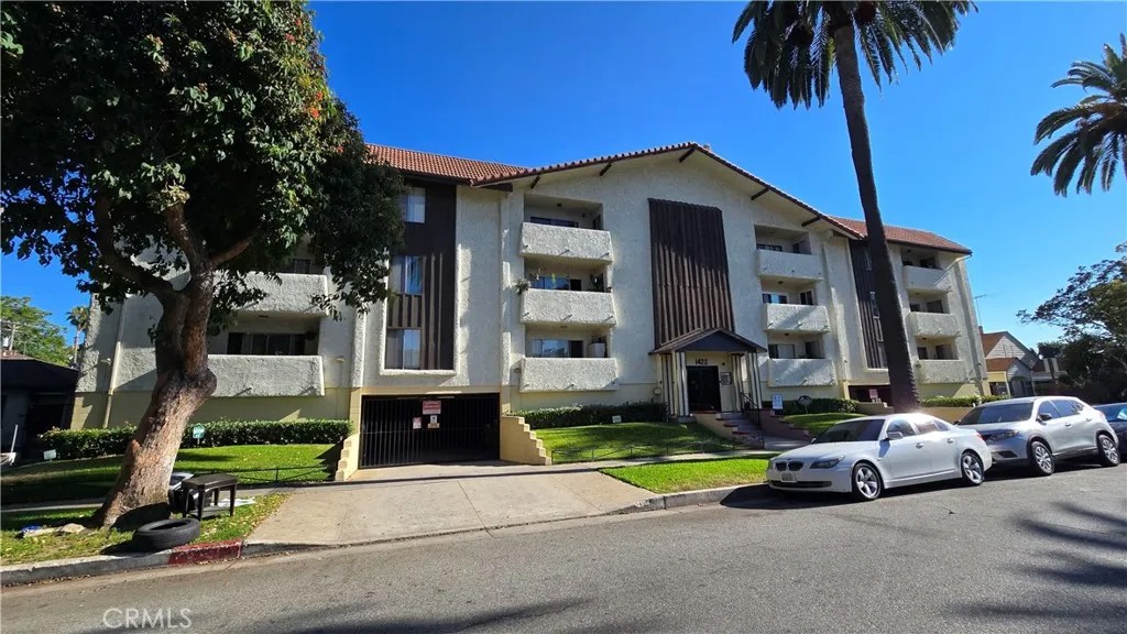 1422 Rock Glen Avenue 204
