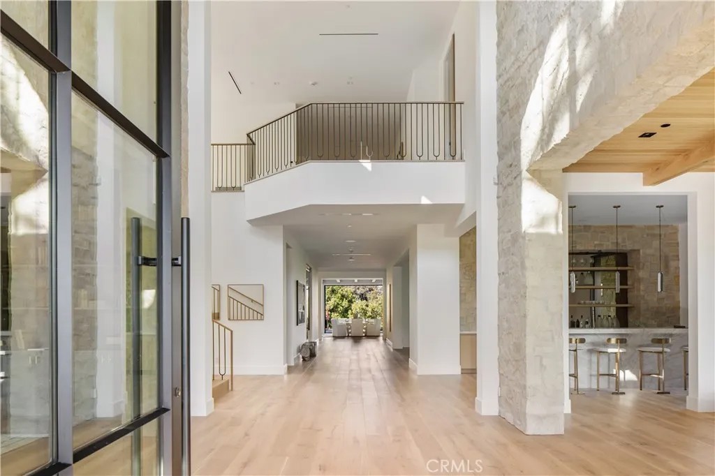 24341 ROLLING VIEW Road