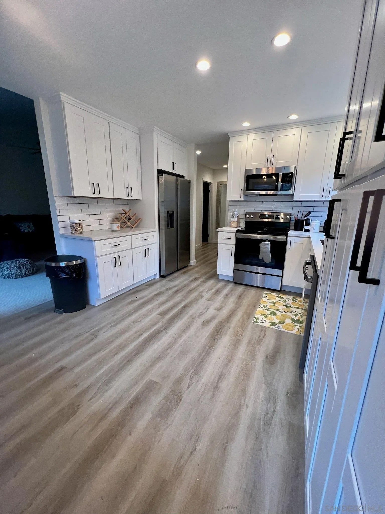 5462 Adobe Falls Rd 11