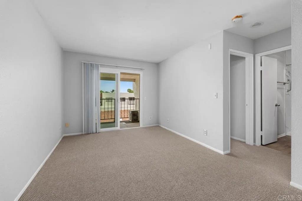 Photo of 6350 Genesee Avenue #320, San Diego, CA 92122 (MLS # NDP2603843)