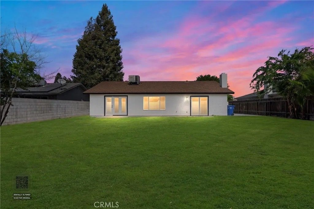 Photo of 7309 Cedarcrest Avenue, Bakersfield, CA 93308 (MLS # PI26059901)