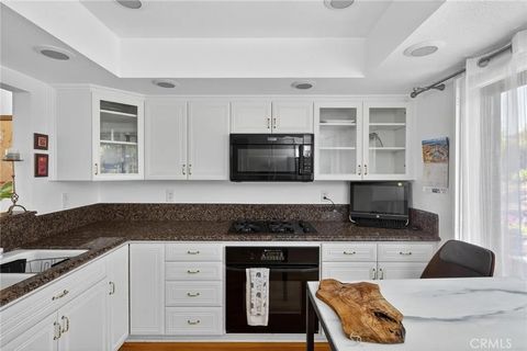Tiny photo for 431 Camino De Las Colinas, Redondo Beach, CA 90277 (MLS # SB25241248)