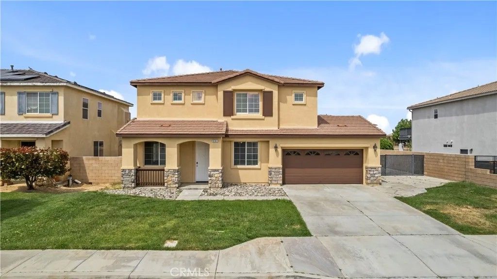 Photo of 5741 Spice St, Lancaster, CA 93536 (MLS # BB26077954)