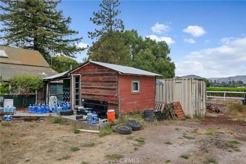 Tiny photo for 165 Leslie Street, Los Alamos, CA 93440 (MLS # SC25232963)