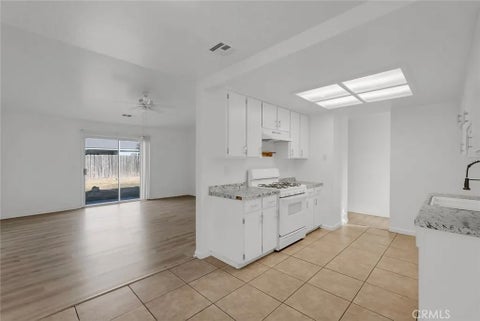 Tiny photo for 2122 Harrison Court, Chowchilla, CA 93610 (MLS # FR26172101)
