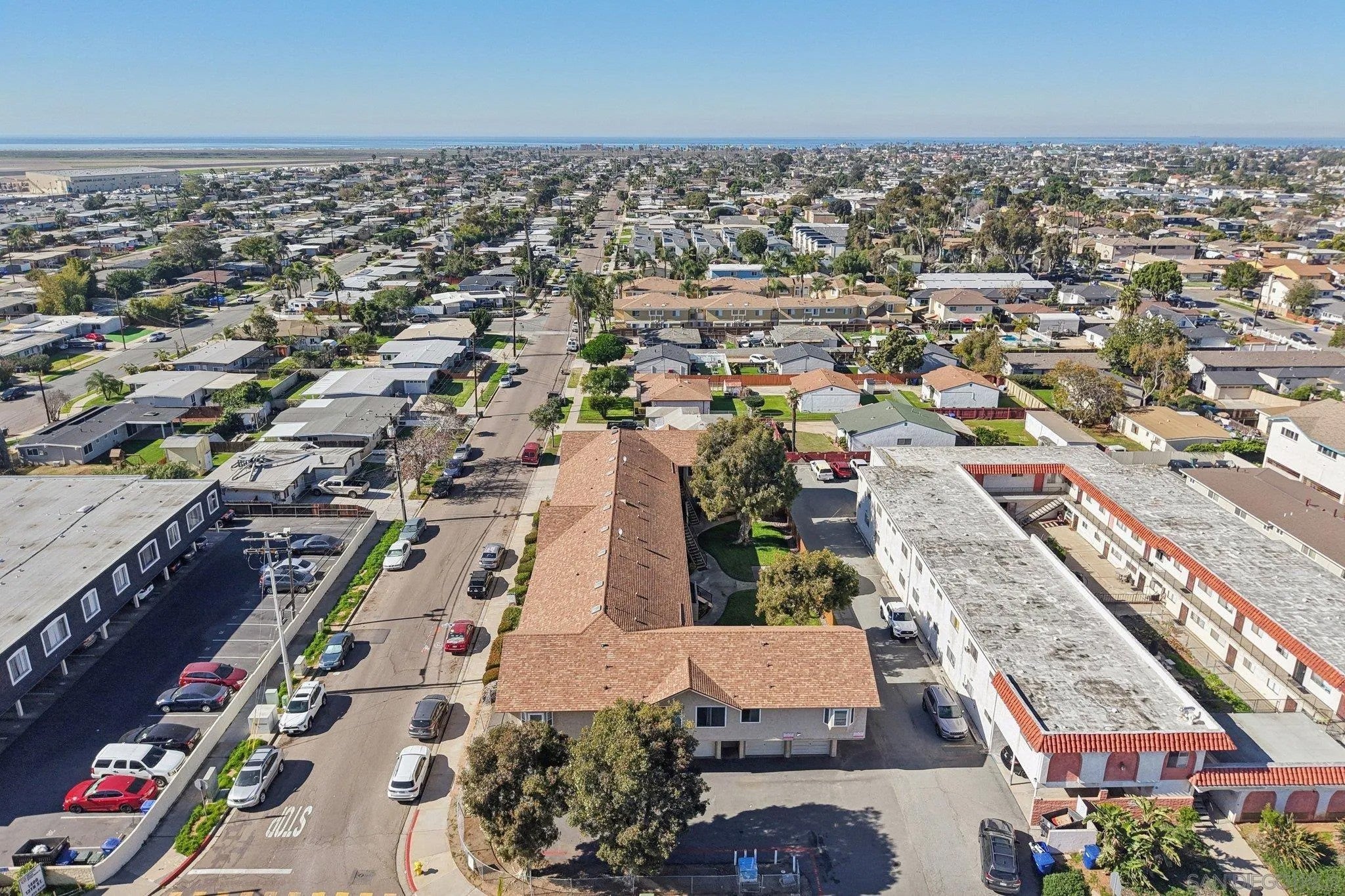 1274 Holly Ave.