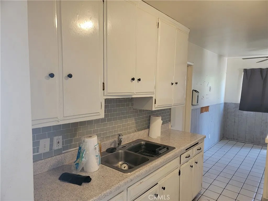 930 Garden Grove