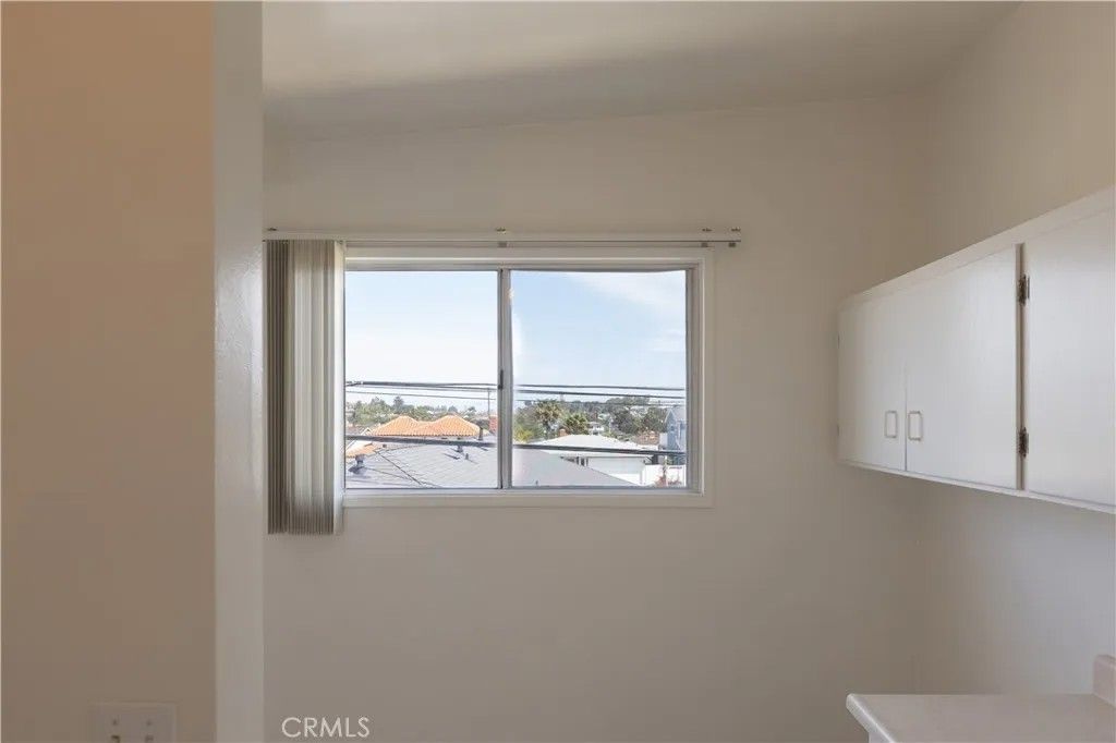 Photo of 507 Avenue G #H, Redondo Beach, CA 90277 (MLS # SB26017980)