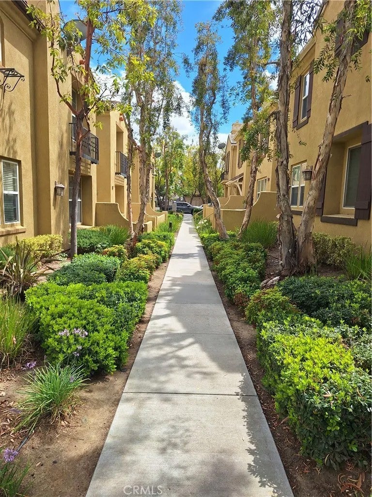 Photo of 28410 Socorro ST, Murrieta, CA 92563 (MLS # SW26096658)