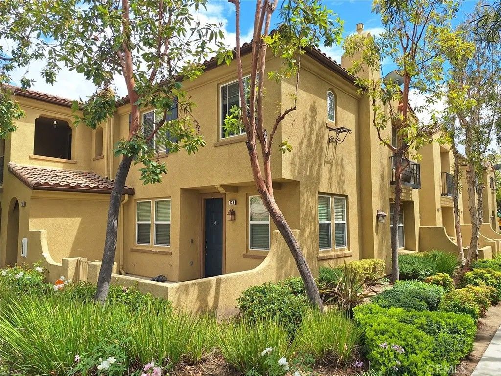 Photo of 28410 Socorro ST, Murrieta, CA 92563 (MLS # SW26096658)