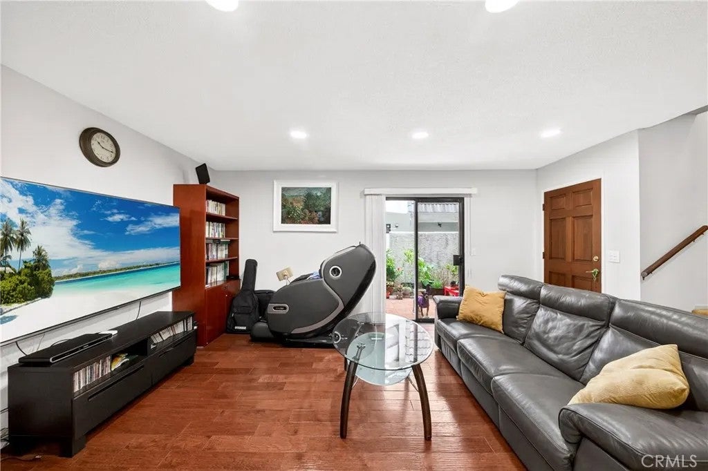 14928 Halldale 19
