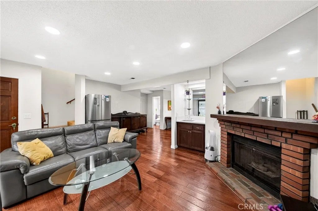 14928 Halldale 19