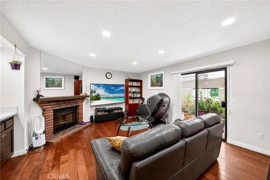 14928 Halldale 19
