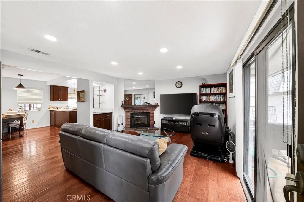 14928 Halldale 19